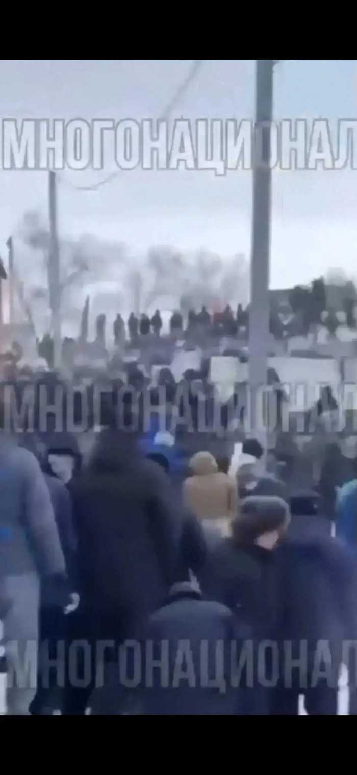 突发，俄罗斯国内发生大规模骚乱