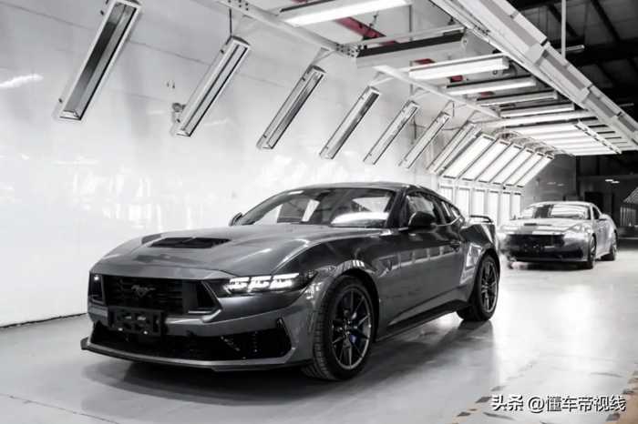 新车 | 5.0升V8动力，赛道级调校 福特Mustang Dark Horse 2月19日上市