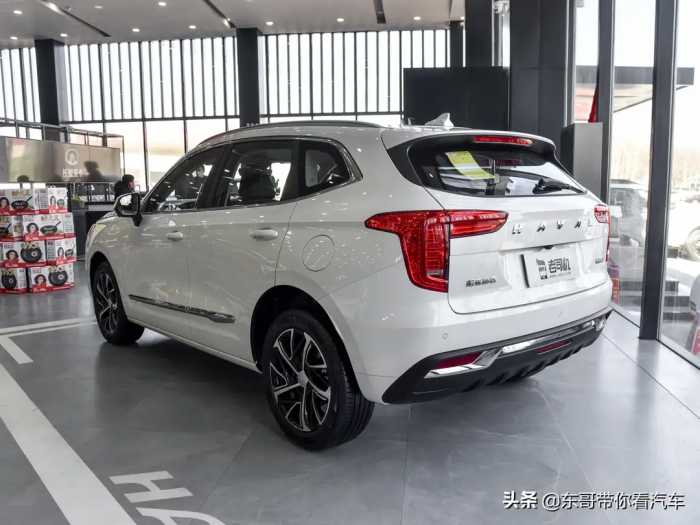 实惠的中国品牌紧凑型SUV，10万左右，配置高，实拍哈弗初恋